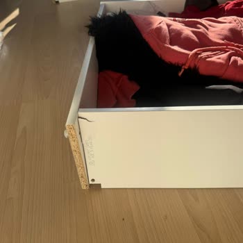 Ankara Deha Nakliyat'ta Hazırlıksız Ekip Ve Hasarlı IKEA Dolapları