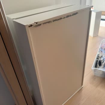 Ankara Deha Nakliyat'ta Hazırlıksız Ekip Ve Hasarlı IKEA Dolapları