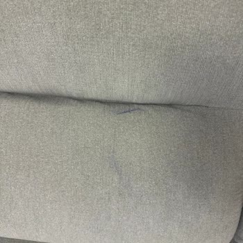 Kelebek Mobilya'da Kusurlu Koltuk Ve Cevapsız Şikayet