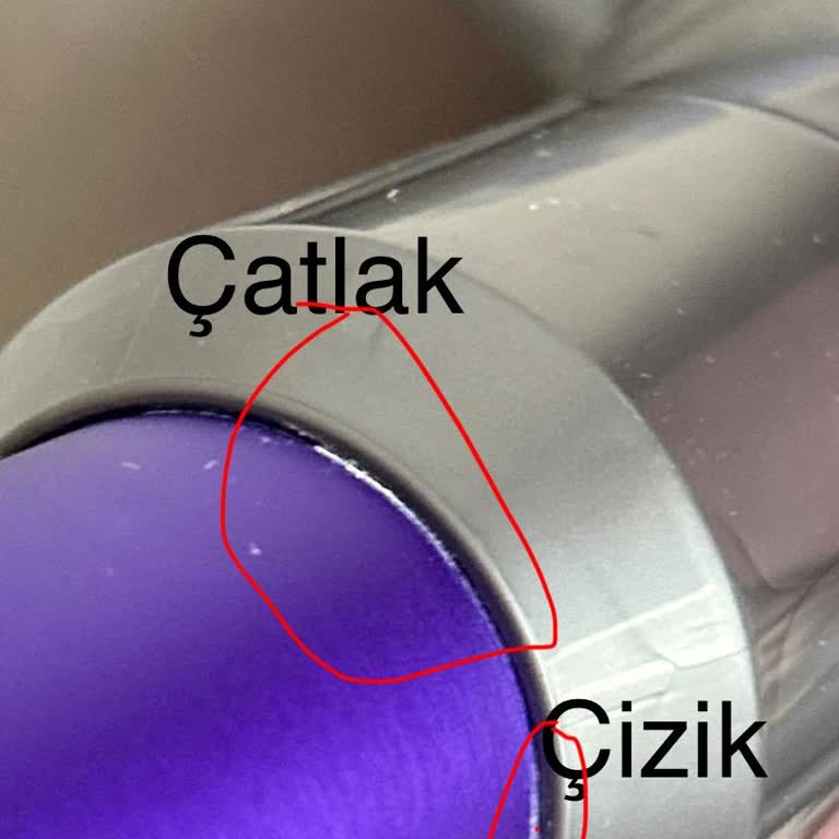 Dyson Gen5 Süpürge Borusundaki Kırık İçin Ücretsiz Parça Değişimi Talebi