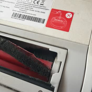 Garanti Kapsamındaki Robot Süpürgenin Fırçaları Ücretli İstenmesi Ve Kaba Müşteri Hizmeti