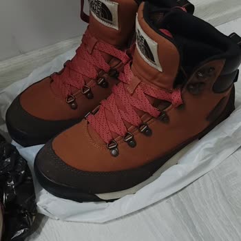 Su Geçirmez Bot Su Geçirdi, Analiz Süreci Gecikmesi Nedeniyle İade Talebi