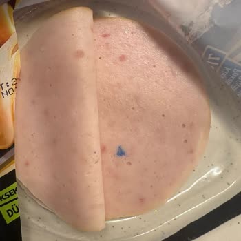 Namet Hindi Füme Ürünün İçinde Mavi Naylon Parça Bulundu