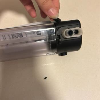 Kırık Su Haznesi Parçası İçin Ücretsiz Değişim Talebi