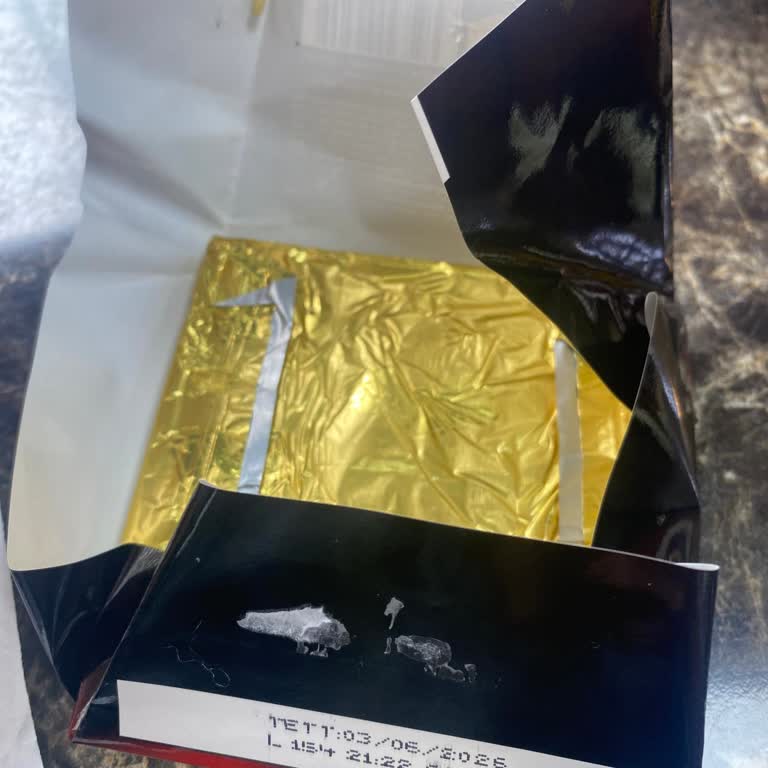 Çikolata İçinde Kurt, Hijyen Ve Güven Sorunu