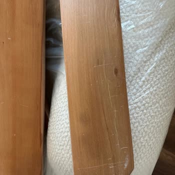 Zenka İnegöl'de Eksik Ve Çizik Mobilya Teslimatı, Saygısız Müşteri Hizmetleri