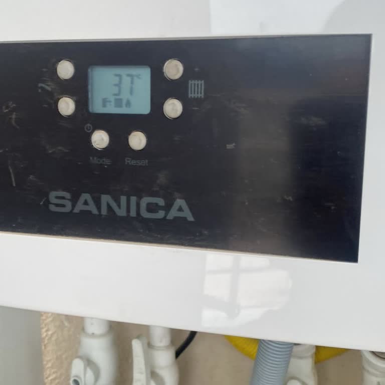 Konya Meram’da Yeni Kombi Isıtma Yapmıyor Ve Yetkili Servis Bulamıyoruz