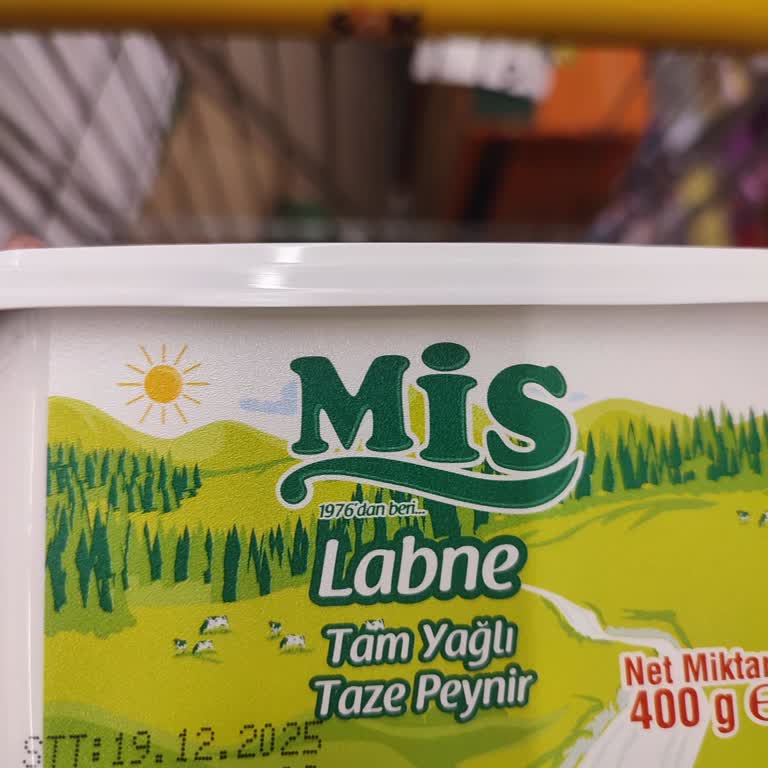 Şok Market’te Son Kullanma Tarihi Geçmiş Ürünlerin Satışı