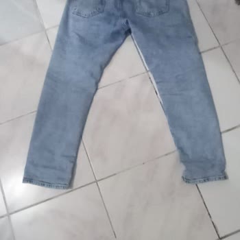 Ninova AVM Mavi Mağazasında Kısa Sürede Renk Açılan Kot Pantolon İçin Değişim Talebi