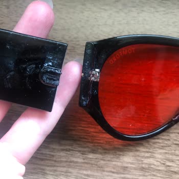 İlk Gözlük Tek Kullanımda Kırıldı, İkinci Ürün Çizik Ve Yanlış Ürün Çözüm Yok