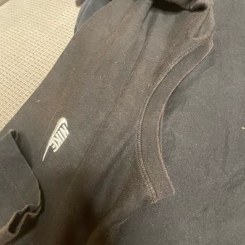 Nike Ürünlerinde Renk Atması Ve Mağaza Tarafından Kullanıcı Hatası İddiası!