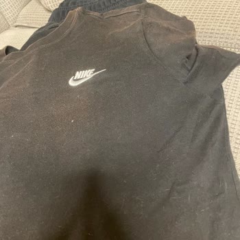 Nike Ürünlerinde Renk Atması Ve Mağaza Tarafından Kullanıcı Hatası İddiası!
