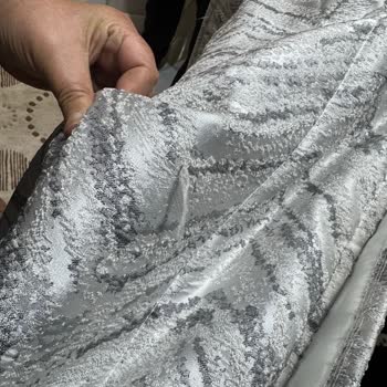 Çeyiz Paketi Kötü Durumda Ve Nevresim Teslimatı Gecikiyor