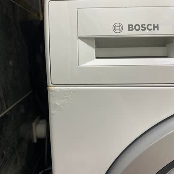 Bosch Serie 4 Deterjan Haznesi Boya Soyulması İçin Ücretsiz Parça Değişimi Talebi