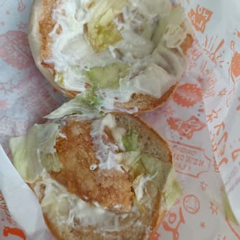 Popeyes Bursa As Outlet’te Yetersiz Porsiyon Ve Ciddiyetsiz Hizmet