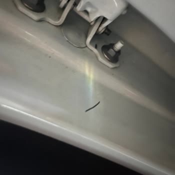 Yamanlar Oto Ekspertiz’de Çizik Oluşumu Ve Küfürlü Yaklaşım