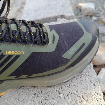 Lescon Su Geçirmez Ayakkabı Yağmurda Su Kaçırıyor