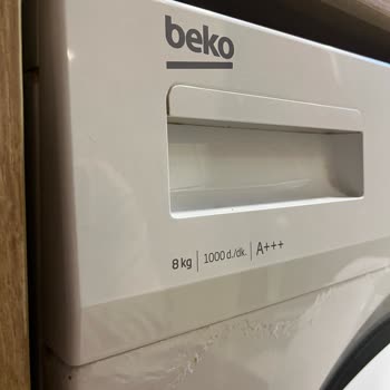 Beko Çamaşır Makinesinde Deterjan Haznesi Kabarıyor, Garanti Dışı Olsa Da Değişim Talebi