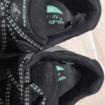 Skechers Ayakkabının Bir Buçuk Ayda Yırtılması Ve Mağazadan Çözüm Sunulmaması