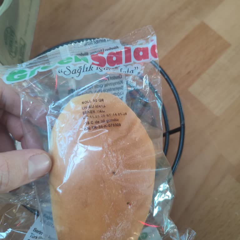 Son Kullanma Tarihi Geçmiş Ekmek Sunulması Müşteri Sağlığını Tehdit Ediyor