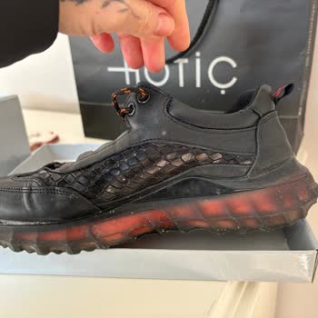 Hotiç Ayakkabılarının Az Kullanımda Bozulması Ve Çözüm Sunulmaması