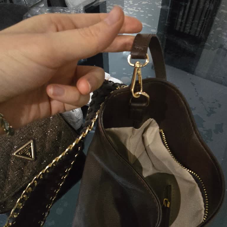 İade Reddi Ve Takipten Çıkarma: Defolu Çantalar Sorunu