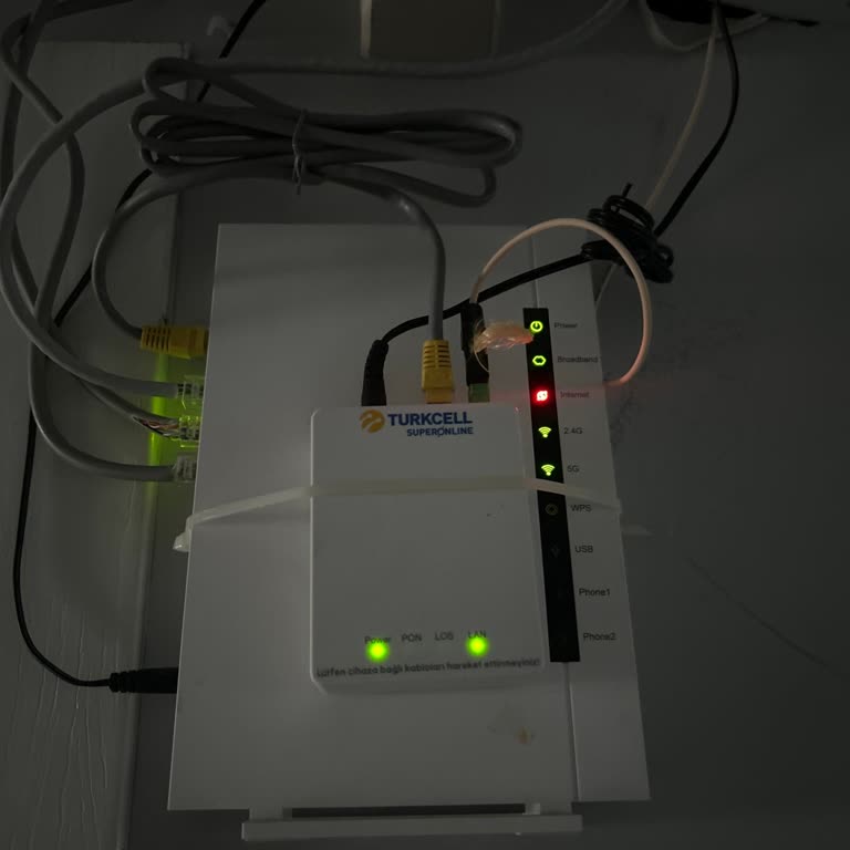 Adana Çukurova'da 100 Mbps İnternet Kesintisi Ve Müşteri Hizmetleri Yanıt Eksikliği