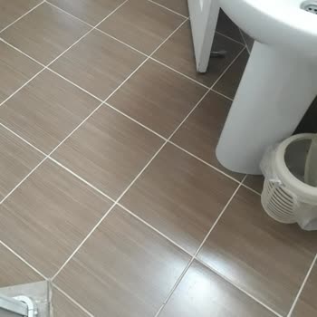 Zurich Sigorta Yetersiz Tesisat Ve Devam Eden Su Sızıntısı!