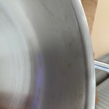 Karaca Tencere Takımını Teslim Etmedi!