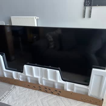 Teslim Edilen Kırık TV İçin Medya Markt’tan Cevap Yok