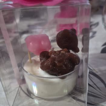 Kırılan Mumlar Nedeniyle 1600 TL Tazminat Ve Kargo Ücreti İadesi Talebi