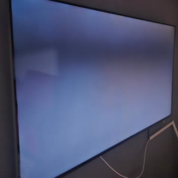 Philips TV Televizyonumda Ekran Bulutlanması ve Yetkili Servis İhmali
