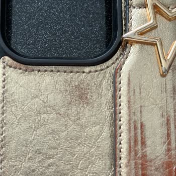 Kılıfın Deri Soyulması Ve Cevapsız İletişim