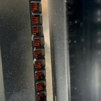 Elektrofoni Defolu Adaptör Değişiminde Orijinal Olmadığı İddiası ve Haksız Ücret Talebi