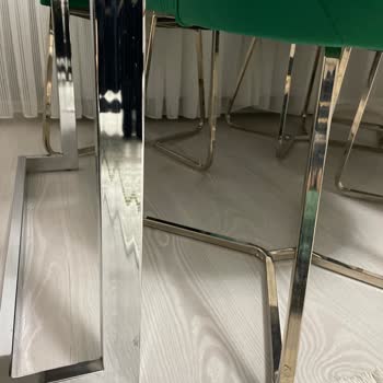 Masa Ve Sandalye Ayaklarındaki Renk Uyumsuzluğu Ve Çözüm İsteği