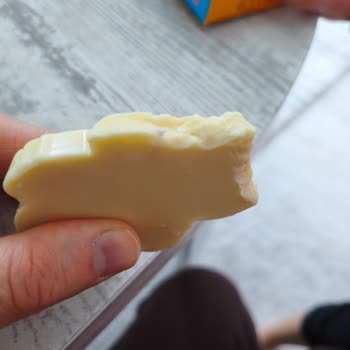 Pakel Gıda Çocuk Çikolatasında Kağıt Parçası Çıktı Üreticiden Açıklama Talebi