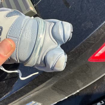 Kullanılmış Görünen New Balance Ayakkabısının 2.850 TL Ücret İadesi Talebi Reddedildi