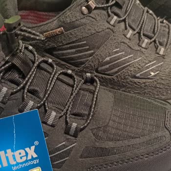 Deichmann Botunda Üretim Hatası Ve Olumsuz Garanti Cevabı