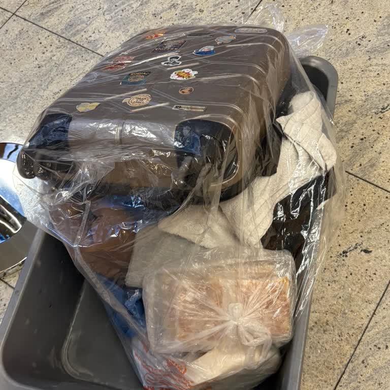 Bagaj Hasarından Kayıp Parfüm Ve Sigara Ürünleri Nedeniyle 5 Bin TL Zarar