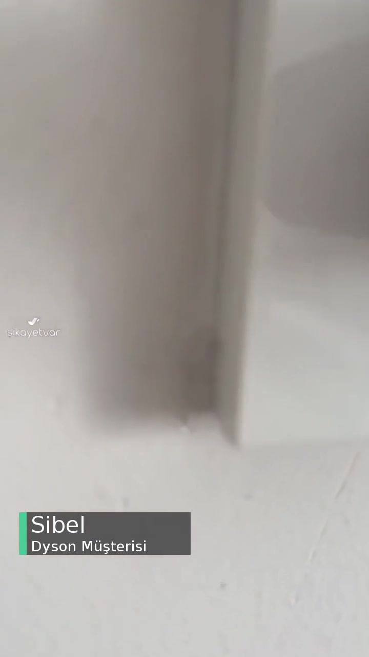 Dyson V15 Dik Süpürge Arızalı! videonun kapak resmi