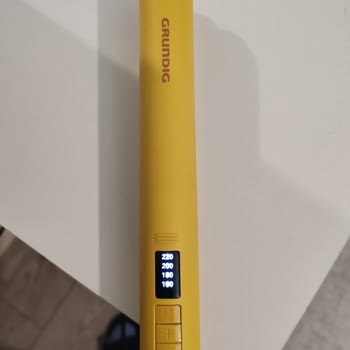 Grundig Saç Düzleştiricide Işıklar Yanıp Sönüyor, Garanti Kapsamında Değişim Talebi