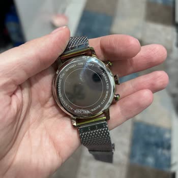 Saçma Servis: Kasa Çizik Bırakıldı Ve Pil Değişikliği Yapılamadı