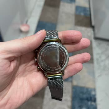 Saçma Servis: Kasa Çizik Bırakıldı Ve Pil Değişikliği Yapılamadı