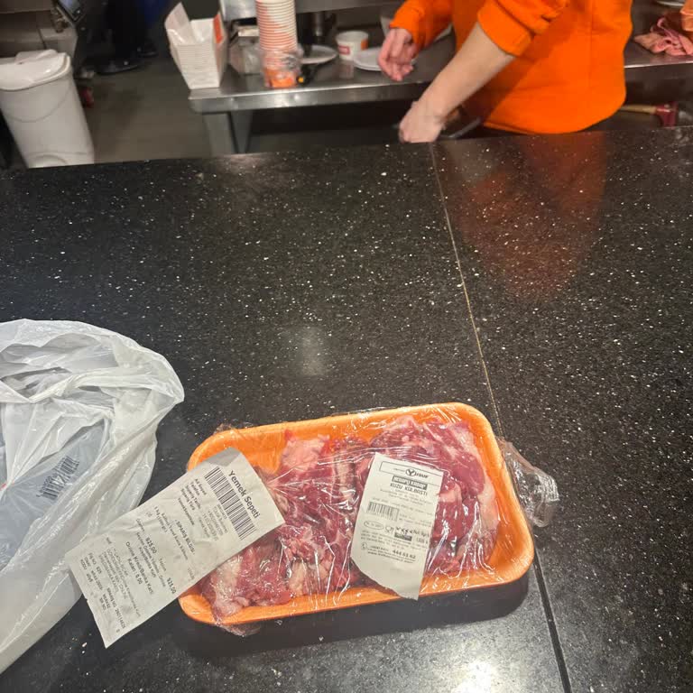 Aşırı Yağlı Ve Kötü Kokulu Külbastı Ürünün İadesi Reddedildi