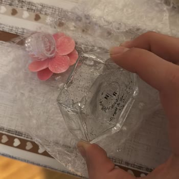 Hepsijet'ten İzinsiz Kargo Transferi Ve Kırık Cam Şişeler