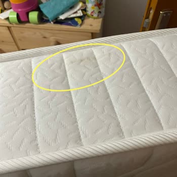 Teşhir Ve Defolu Yatak İçin Sıfır Ürün Değişimi Talebi