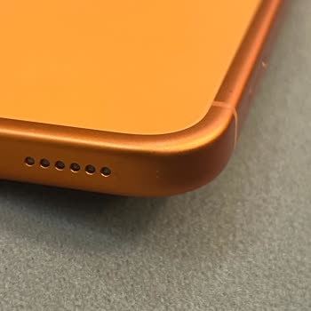 Orijinal Apple Aksesuarlarının Telefon Kasasına Zarar Vermesi Ve İade Talebi