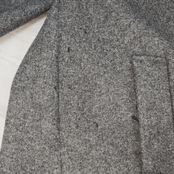 LCW Kütahya Kaşe Kabanında Tüylenme Ve Astar Yırtığı