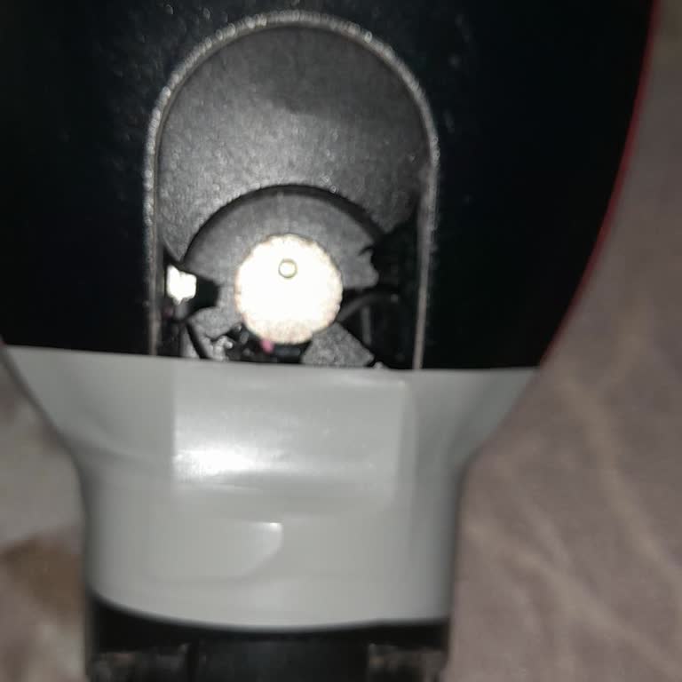 Şarj Yuvası Tekrar Kırıldı Garanti Kapsamında Ürün Ayıplı Değişim Talebi