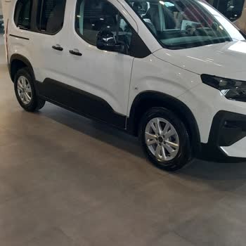 Seçtiğim Donanıma Sahip Olmayan Peugeot Rifter Teslim Edildi, Bayi Ve Müşteri Hizmetleri Yanıtsız
